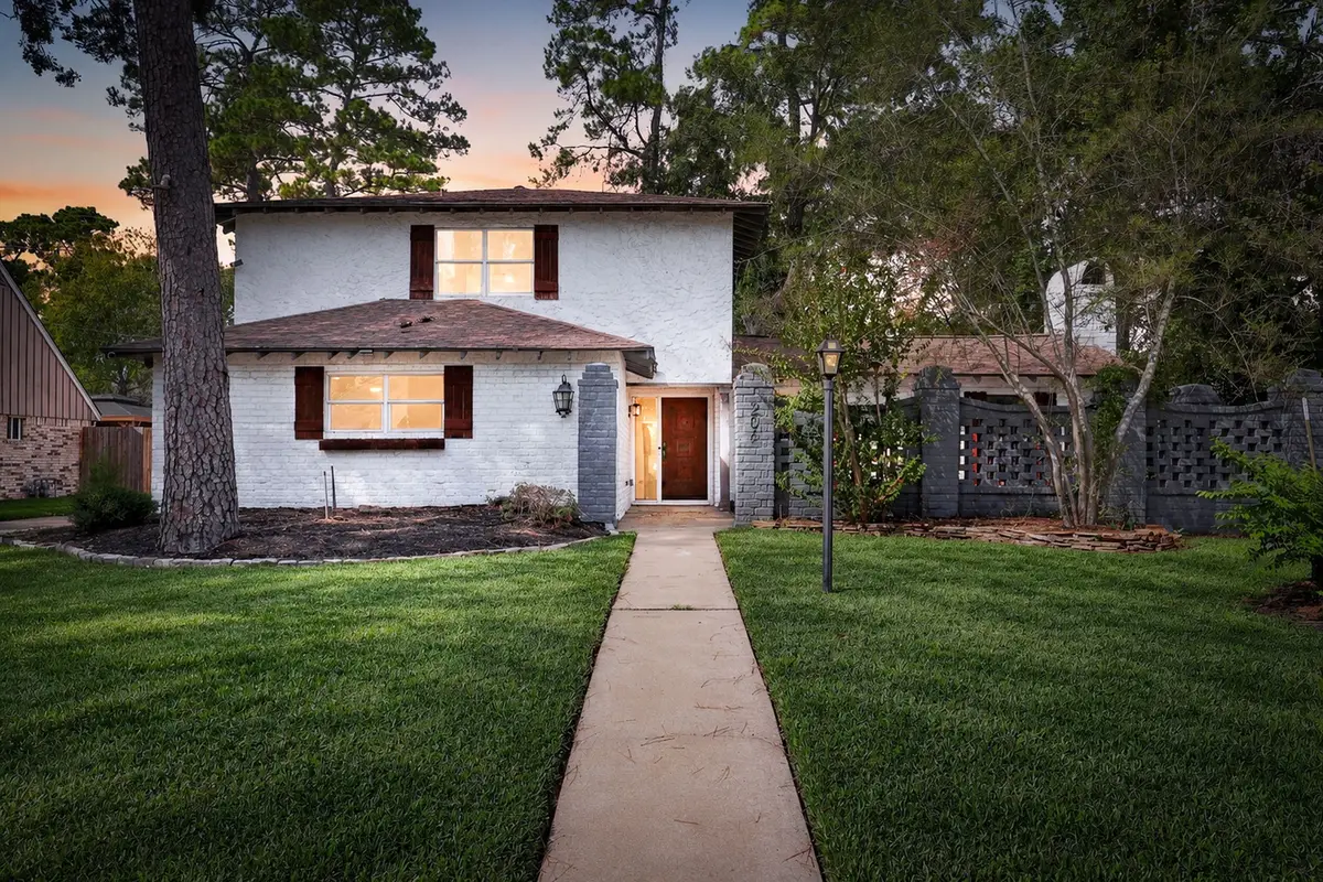 206 W North Hill Drive, Spring, TX 77388 - #1
