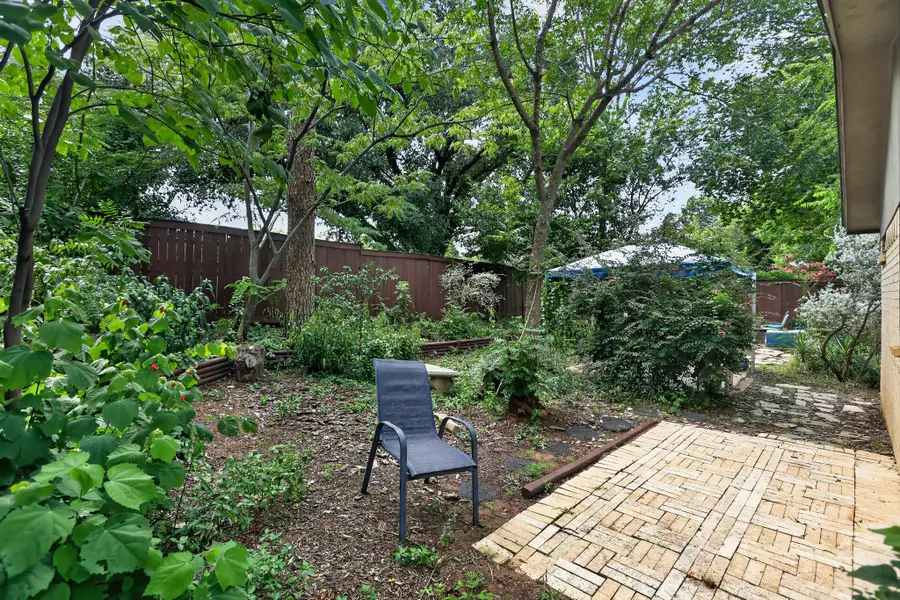915 Oak Cliff Drive, Grapevine, TX 76051 - #2