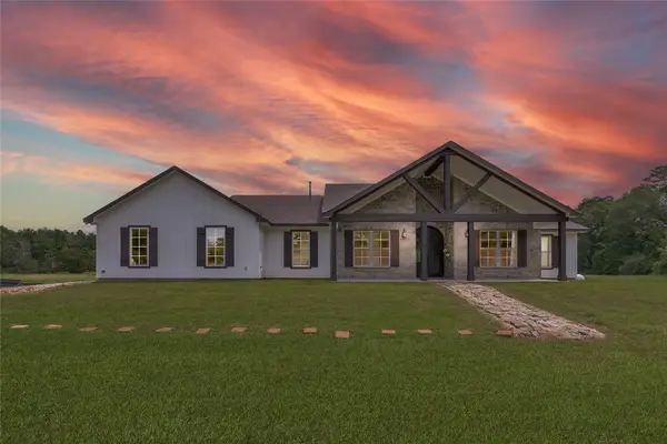 1368 Fm 247 Road, Huntsville, TX 77320