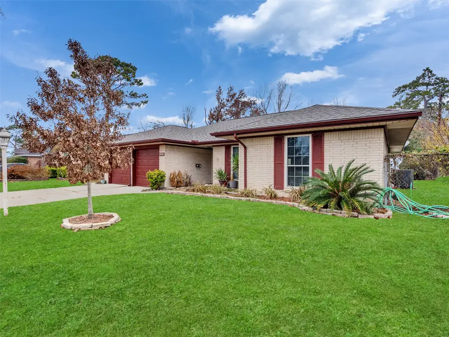 7210 Pine Grove Drive, Houston, TX 77092 - #2