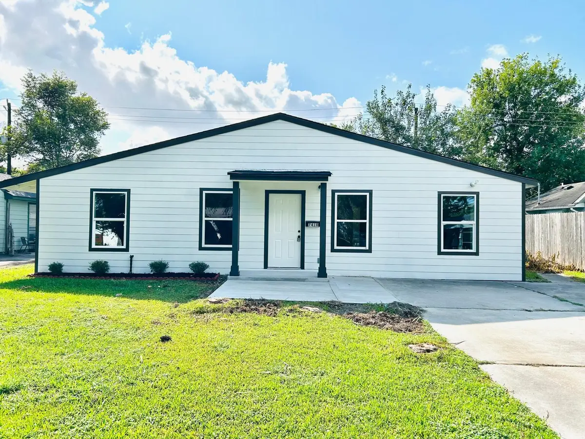 7410 Lakehurst Drive, Houston, TX 77087 - #1