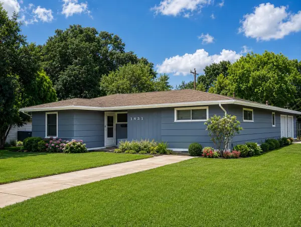 1431 15th Avenue N, Texas City, TX 77590
