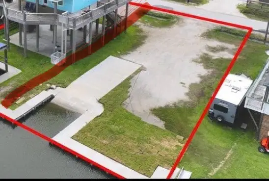 1104 1/2 Chapmans Point, Crystal Beach, TX 77650 - Image #3