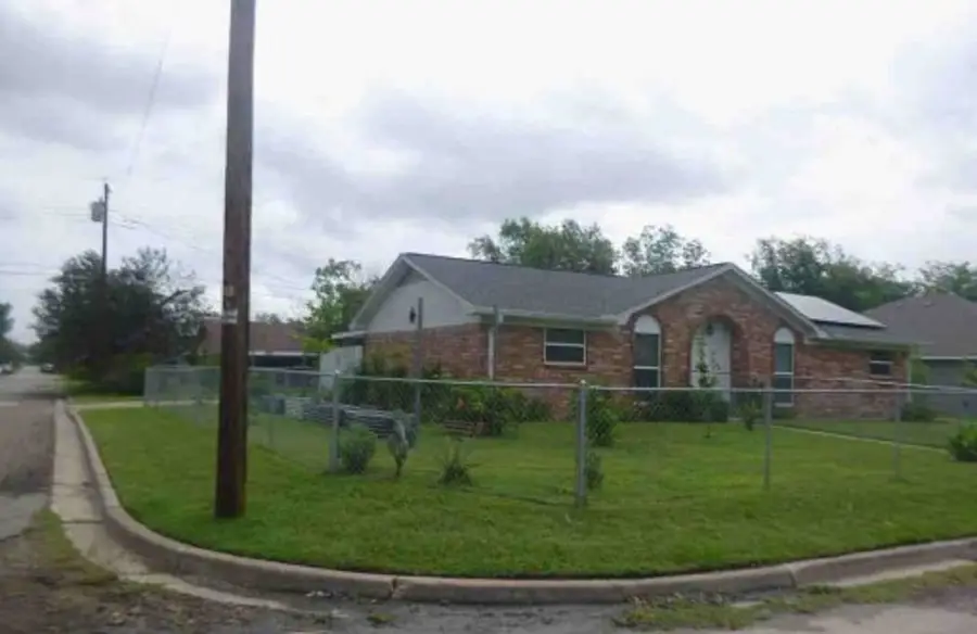 301 S Patricia Street, Waco, TX 76705 - Image #3