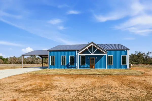 637 Round Prairie Rd, Huntsville, TX 77320