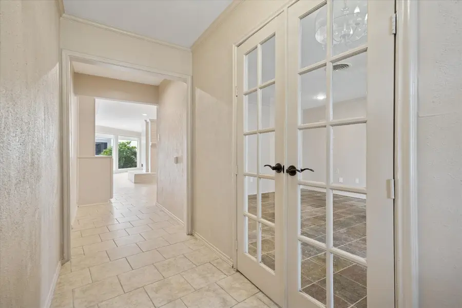 4919 Valkeith Drive, Houston, TX 77096 - Image #3