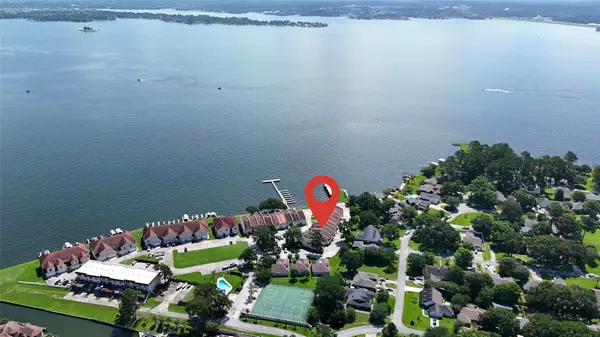 38 Regency Point, Conroe, TX 77356
