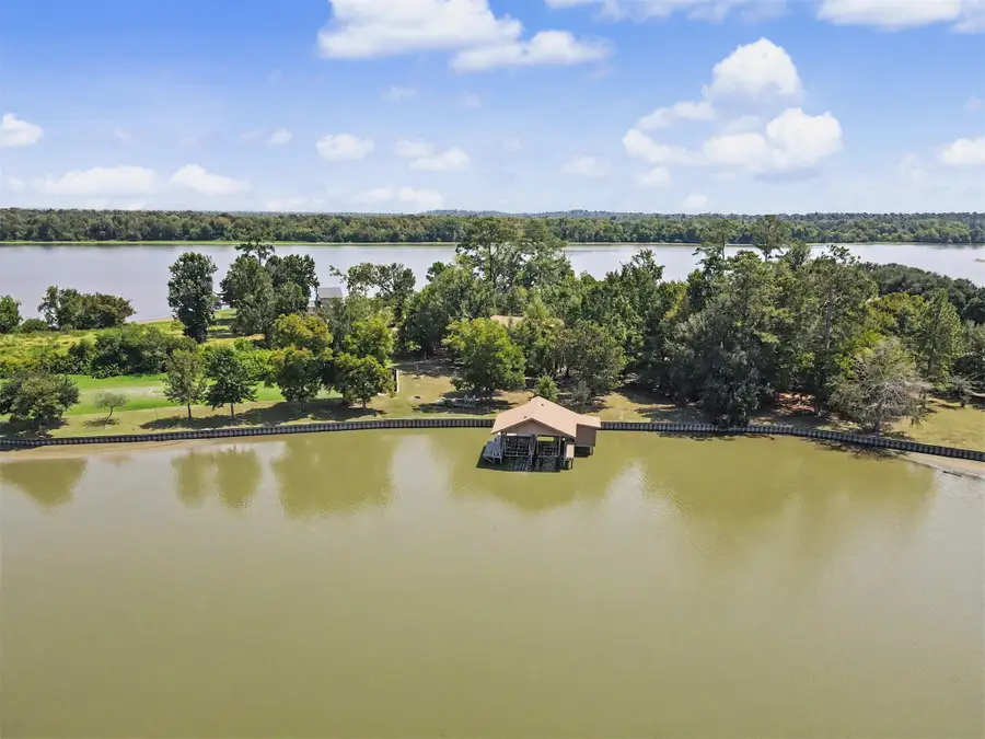 99 Lake View Drive, Huntsville, TX 77320 - #2