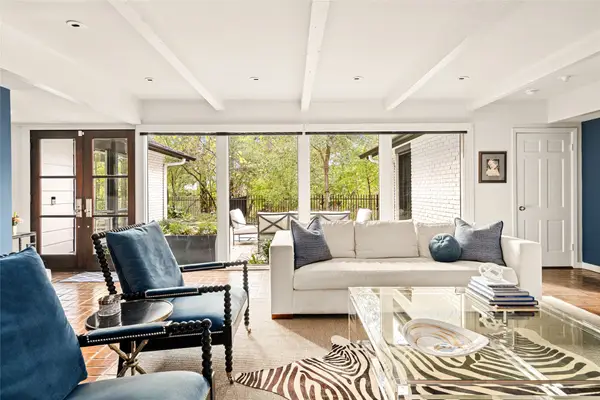 2115 Troon Street, Houston, TX 77019