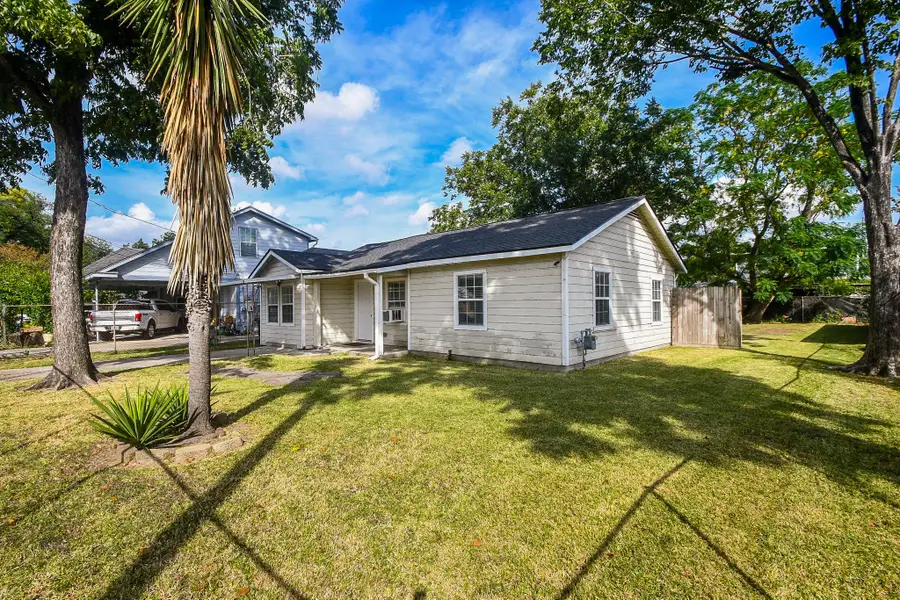 5710 Cherry Street, Houston, TX 77026 - Image #2