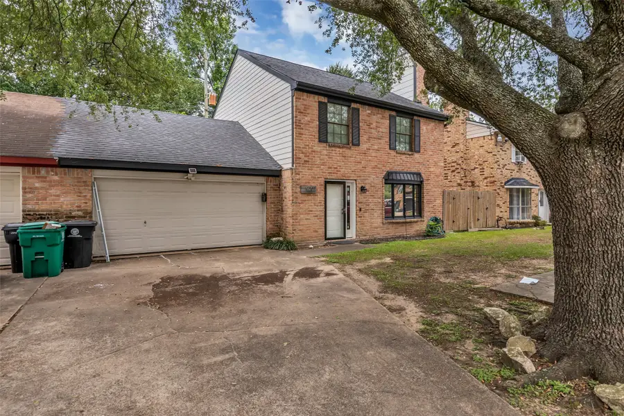 9207 Barr Circle, Houston, TX 77080 - #3