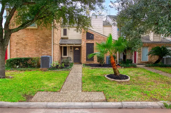 17163 Beaver Springs Drive #14, Houston, TX 77090