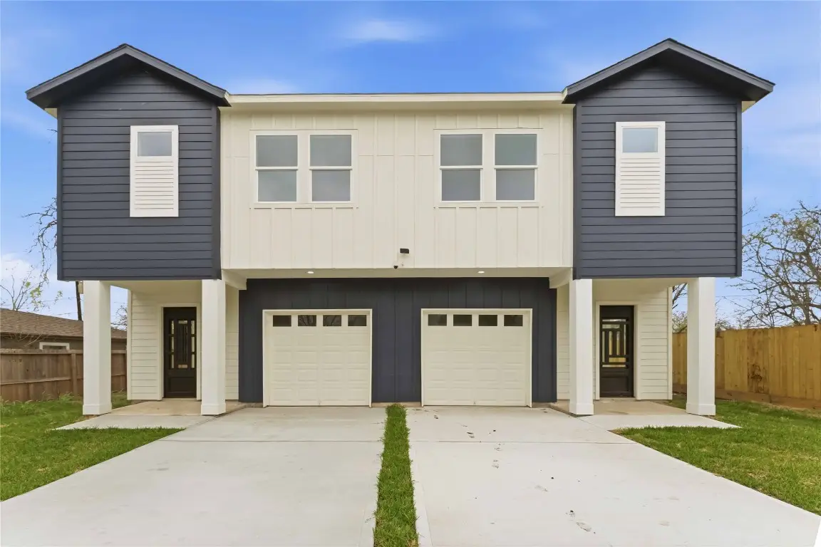 4125 Clover St A/b, Houston, TX 77051 - #1