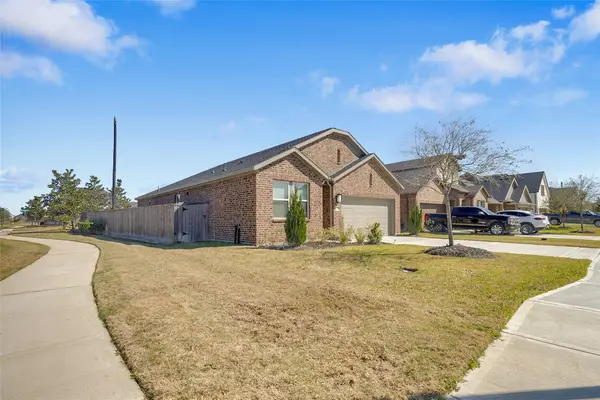 2300 Vanessa Cay Lane, La Porte, TX 77507