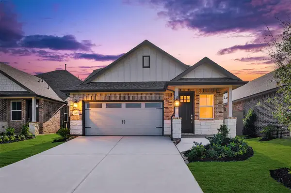 29510 Barnview Drive, Waller, TX 77484