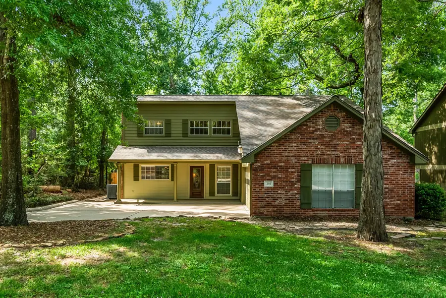 292 Apple Valley Drive, Conroe, TX 77304 - Image #2