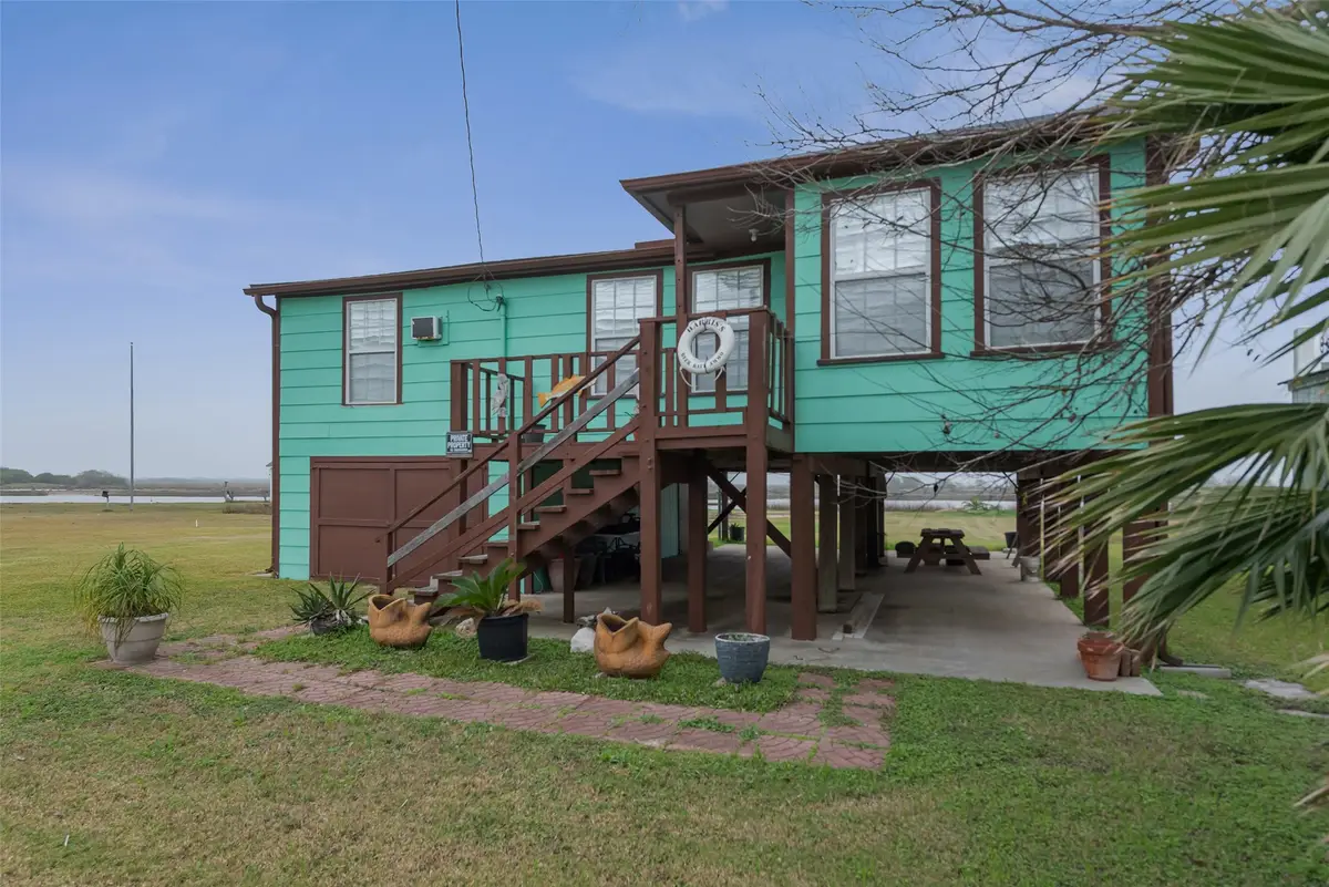 1725 Cr-441d, Brazoria, TX 77422 - #1