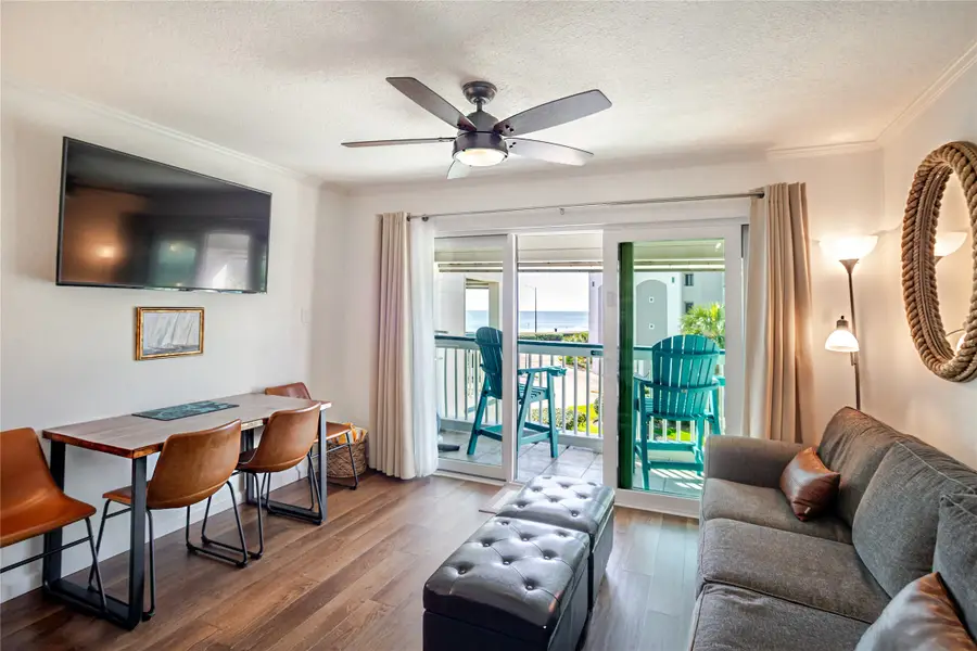 6102 Seawall Boulevard #214, Galveston, TX 77551 - Image #3