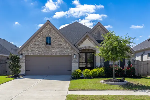 29619 Sterling Knoll Drive, Fulshear, TX 77441