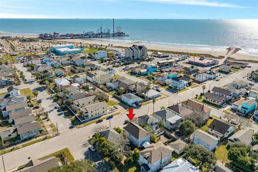 2205 30th Street, Galveston, TX 77550 - Image #2