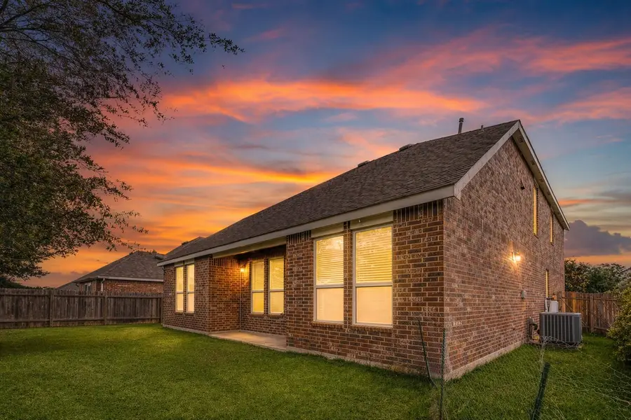 6614 Hunters Way Lane, Baytown, TX 77521 - #2