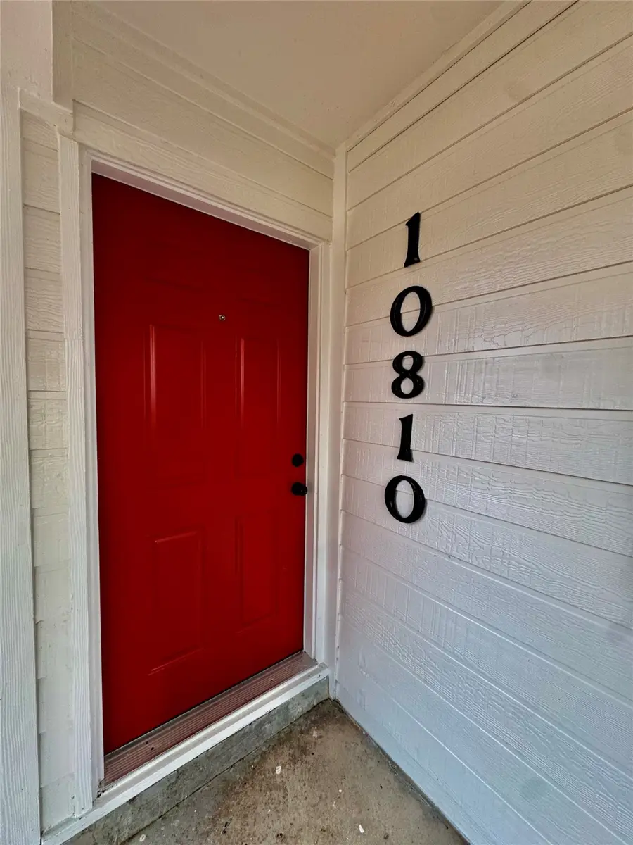 10810 Eddyrock Street, Houston, TX 77089 - Image #3
