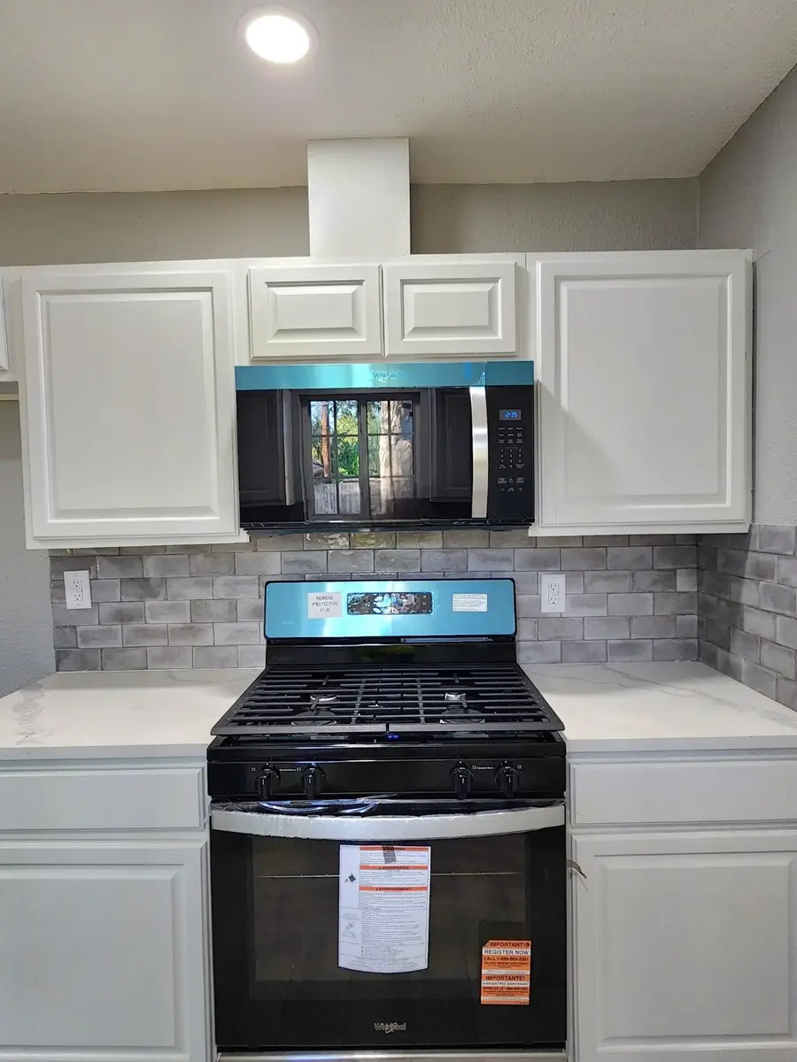 5914 Newquay Street, Houston, TX 77085 - Image #2