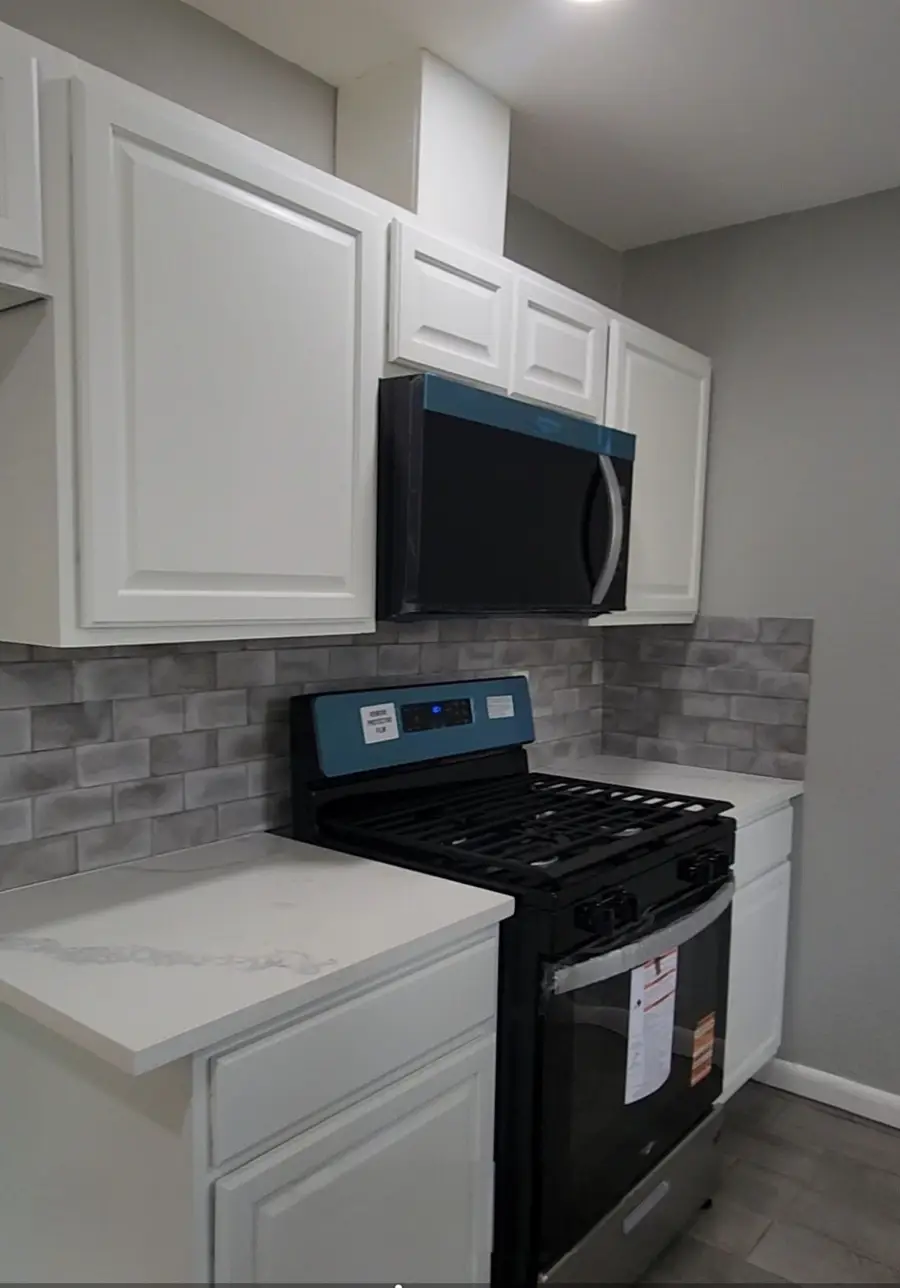 5914 Newquay Street, Houston, TX 77085 - Image #3