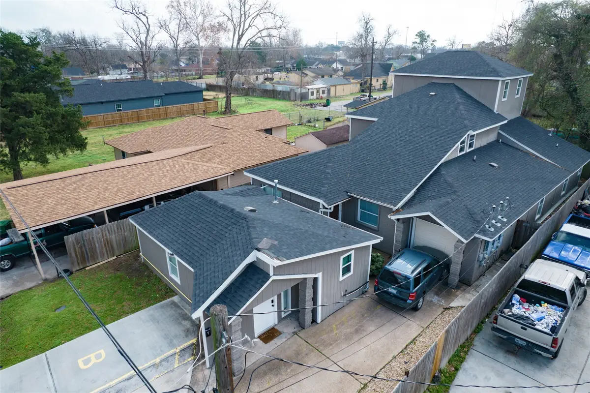 2010 Caplin Street, Houston, TX 77026 - #1