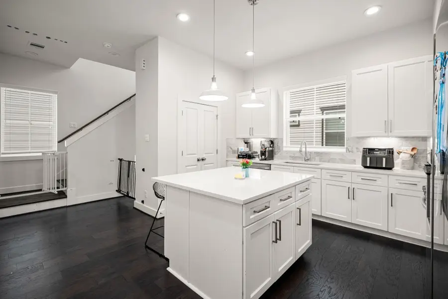 5434 Wheatley Street #B, Houston, TX 77091 - #3