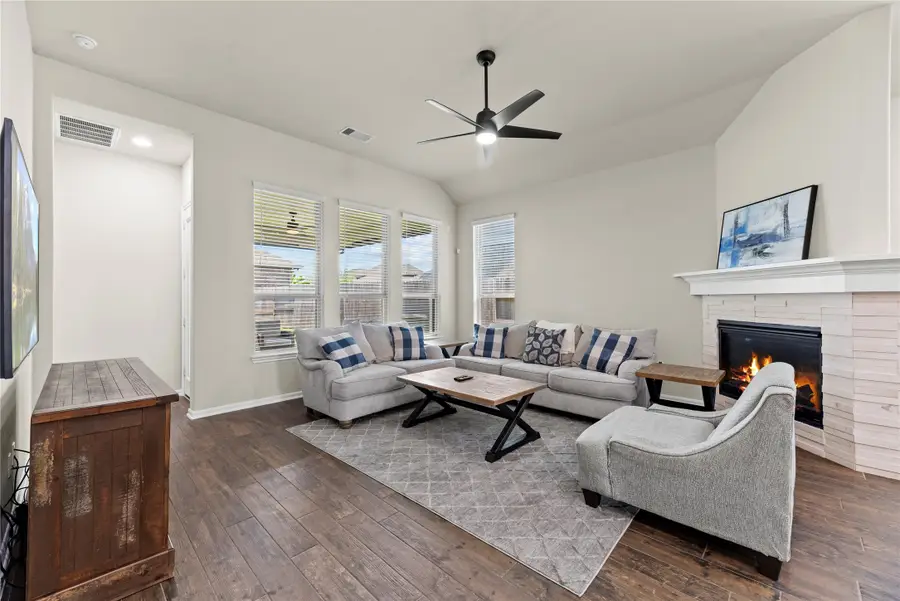 10907 Perennial Mist Drive, Missouri City, TX 77459 - Image #3