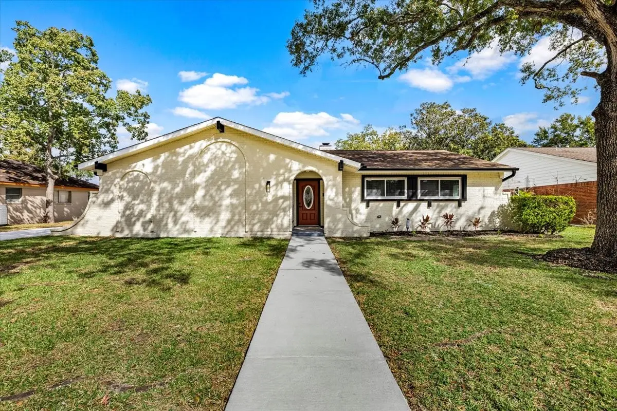 15719 Diana Lane, Houston, TX 77062 - #1