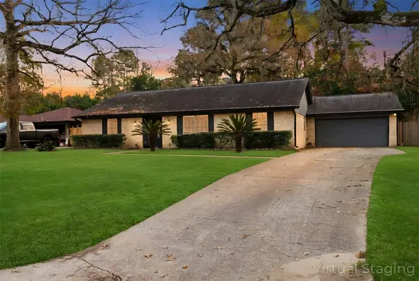 2524 River Ridge, Conroe, TX 77385