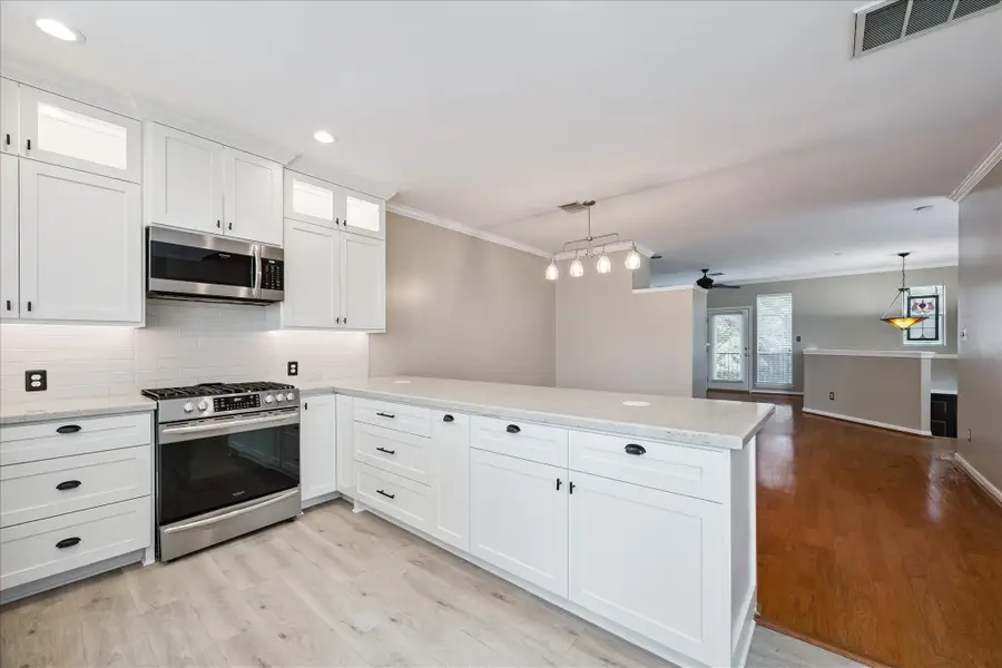 3001 Austin Street, Houston, TX 77004 - #2