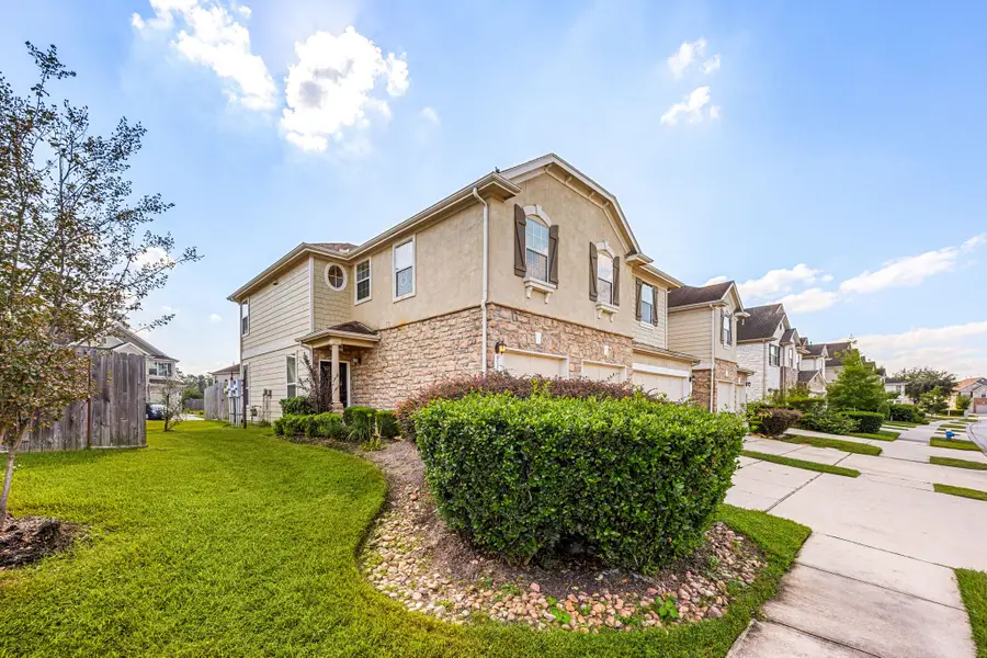 16030 Summerville Lake Drive, Tomball, TX 77377 - Image #2