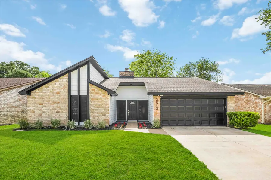 2543 Sage Brush Lane, Sugar Land, TX 77479 - #2