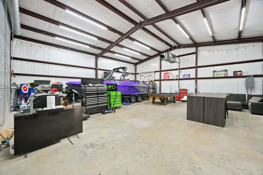 16912 Wagon Wheel Road, Stagecoach, TX 77355 - Image #2
