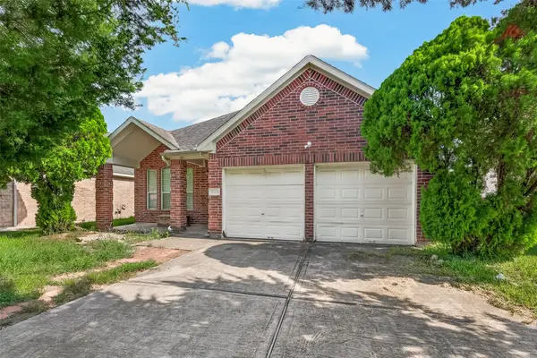 10106 Gil Jr Lane, Houston, TX 77075