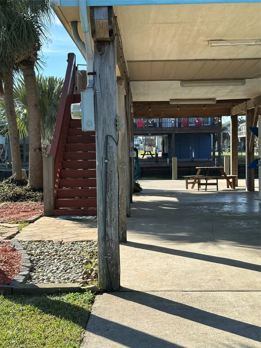 211 Anchor Drive, Freeport, TX 77541 - #3