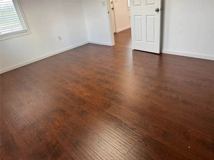 4606 Mallard Street, Hitchcock, TX 77563 - Image #2