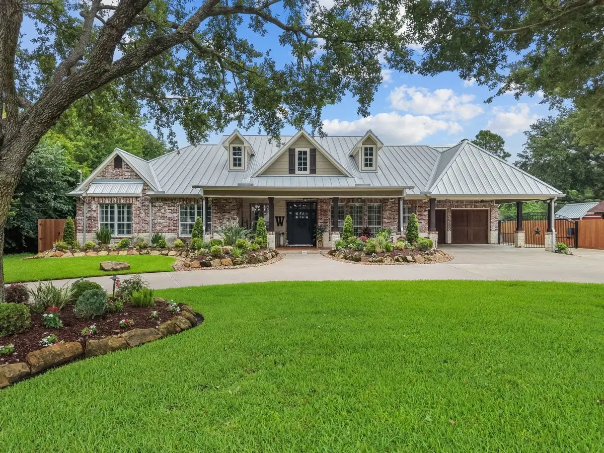 2713 Luella Avenue, Deer Park, TX 77536 - #1