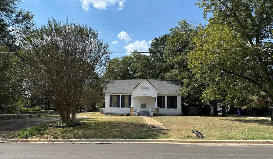 405 S 10th Street, Crockett, TX 75835 - Image #3