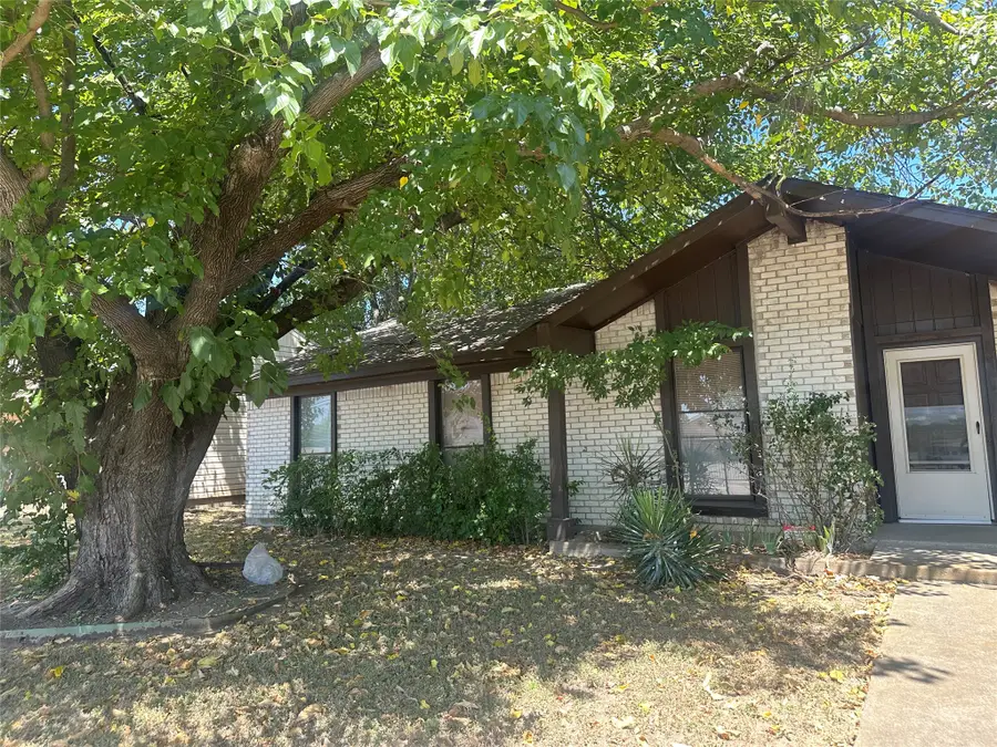 1720 S St Augustine Drive, Dallas, TX 75217 - #2