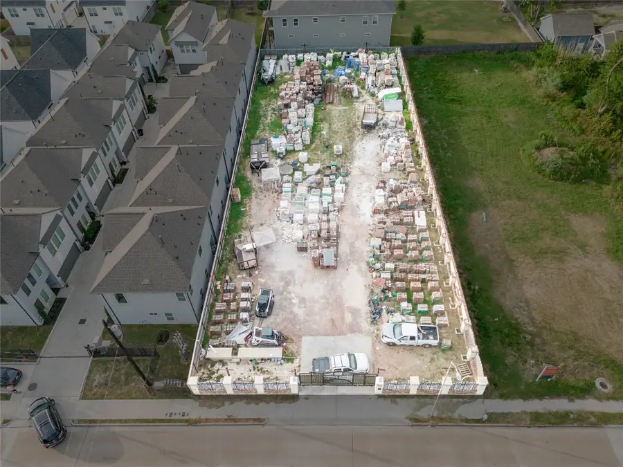 4440 W Tidwell Rd, Houston, TX 77091 - Image #2