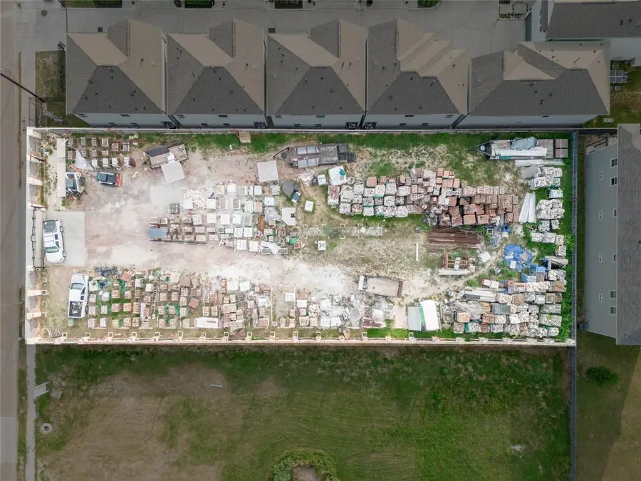 4440 W Tidwell Rd, Houston, TX 77091 - Image #3