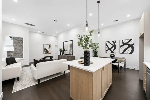 5522 Wheatley Street #E, Houston, TX 77091