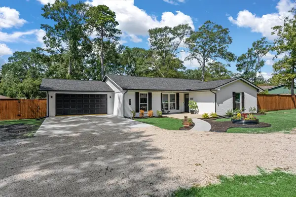 351 Linnwood Drive N, New Caney, TX 77357