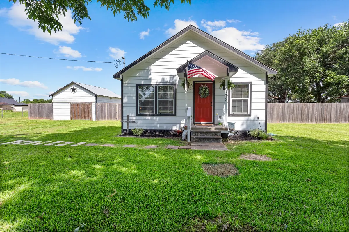 6122 Avenue A, Santa Fe, TX 77510 - #1