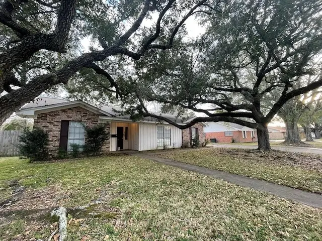 2708 Encino Avenue, Bay City, TX 77414 - #1