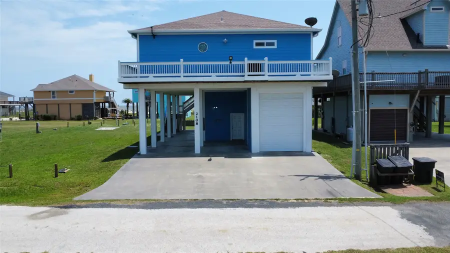 2108 Mills, Crystal Beach, TX 77650 - Image #2